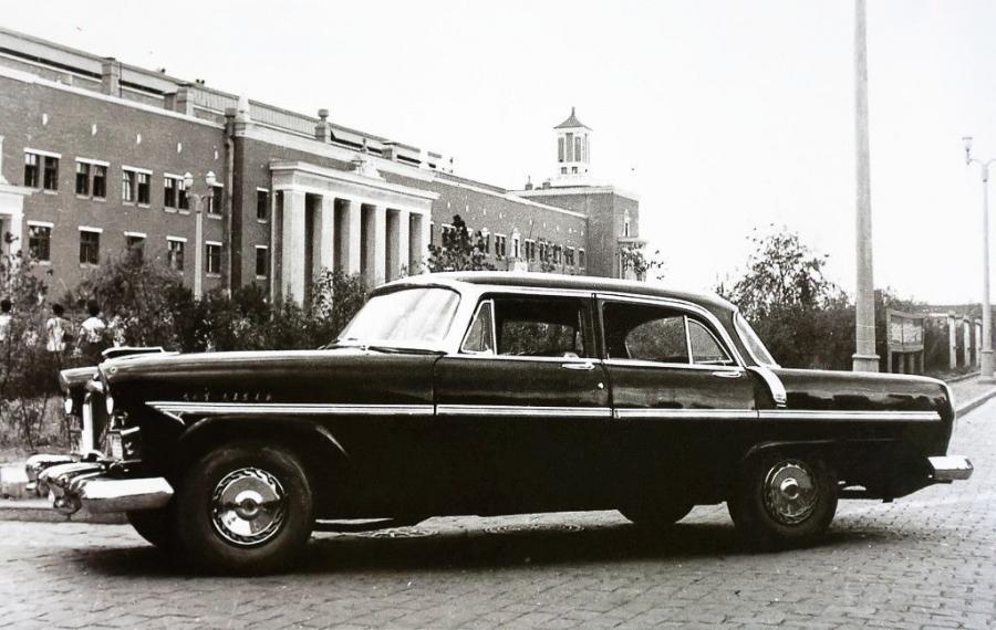  HongQi (CA72-1E) 1958 года  (фото 3 из 3)
